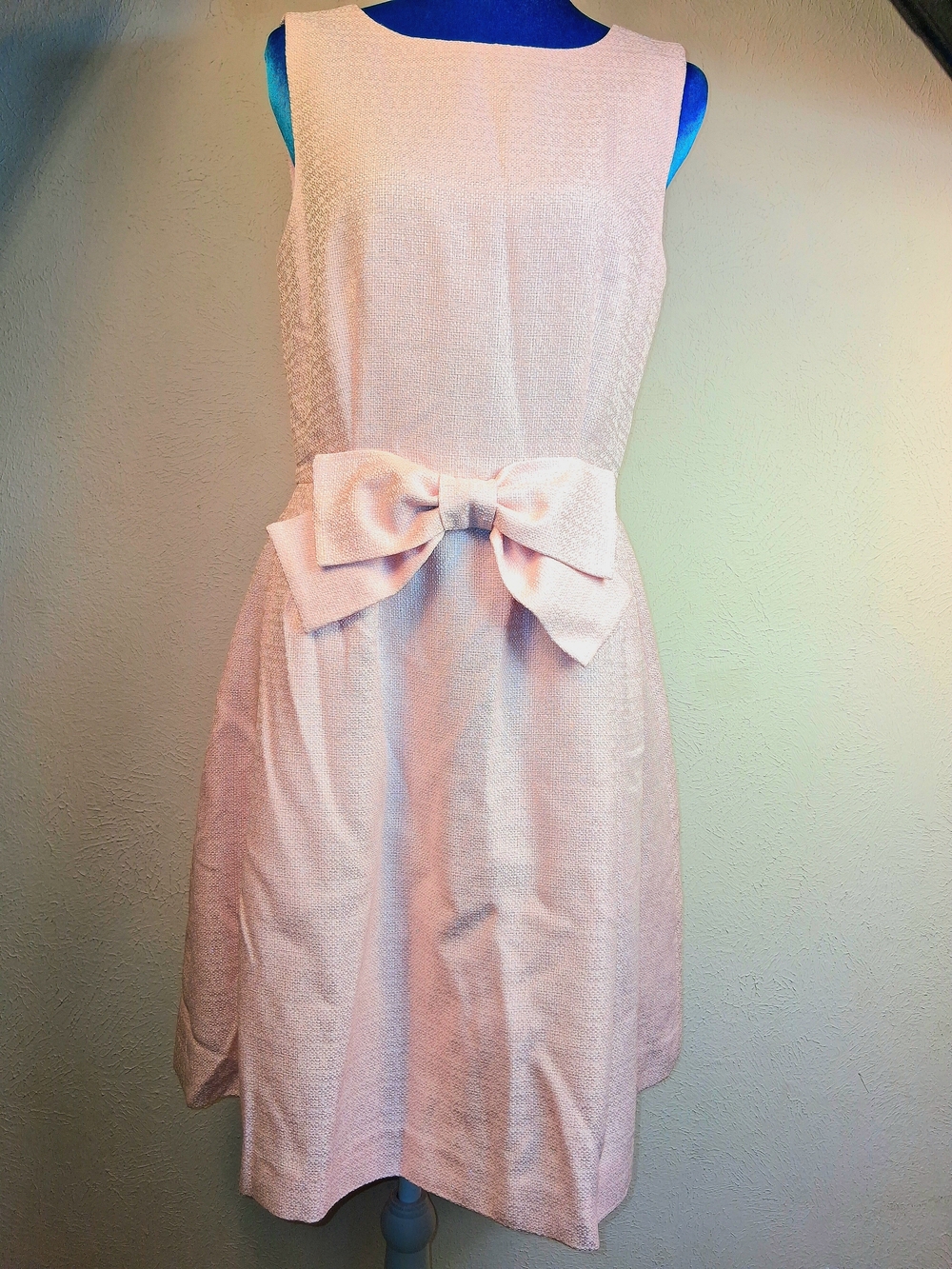Tahari Light Pink Textured Midi Dress with Bow Waist with pockets